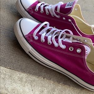 Fuchsia Adult size 12 converse